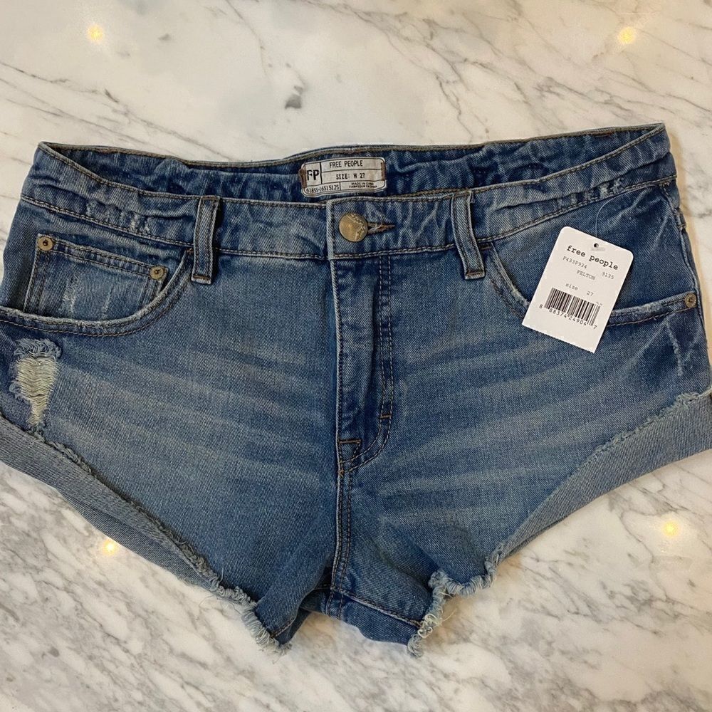 Free People Irreplaceable Cut Off Short in Felton